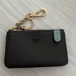 Angela Roi Zuri card pouch